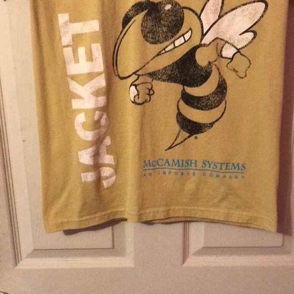 Georgia Tech Yellowjackets Basketball Yellow T-Shirt Men’s Small S - Picture 4 of 12